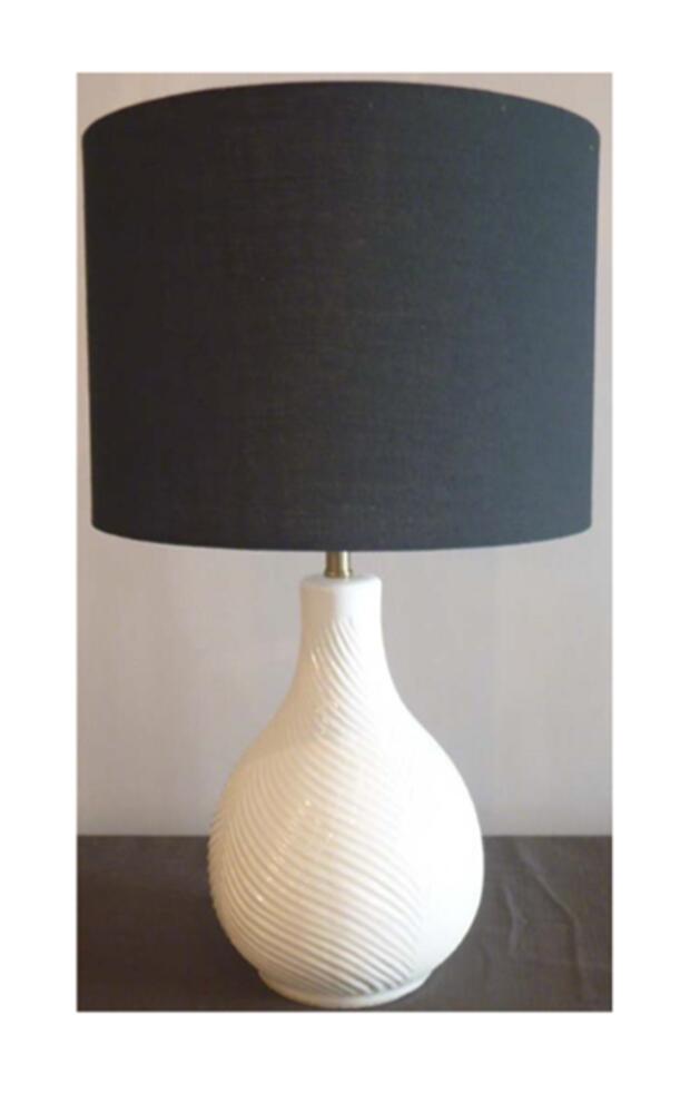 1 Light Ceramic Base Table Lamp in White