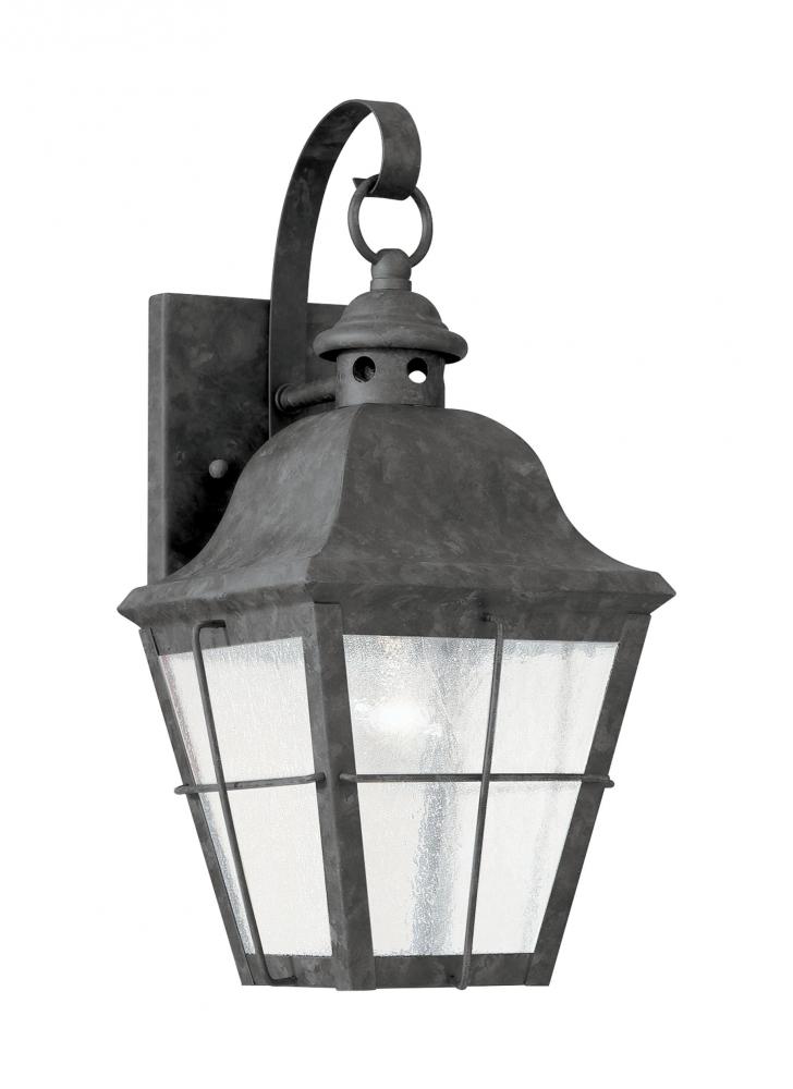 Chatham traditional 1-light outdoor exterior wall lantern sconce in oxidized bronze finish with clea